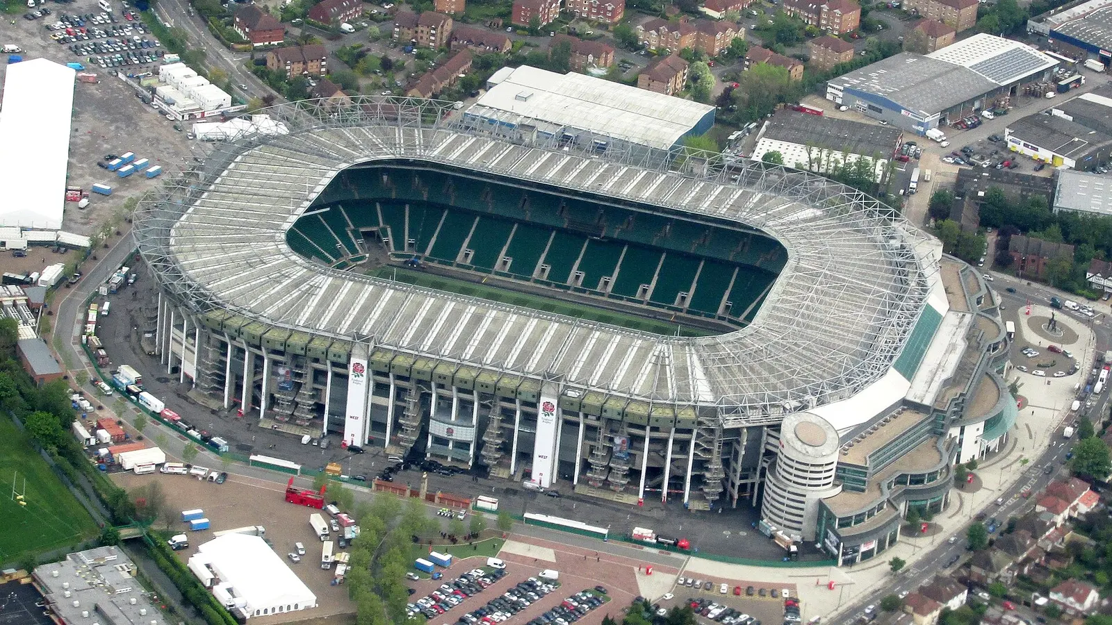 Twickenham Stadium - drop-off point for Heathrow to Twickenham taxi transfers