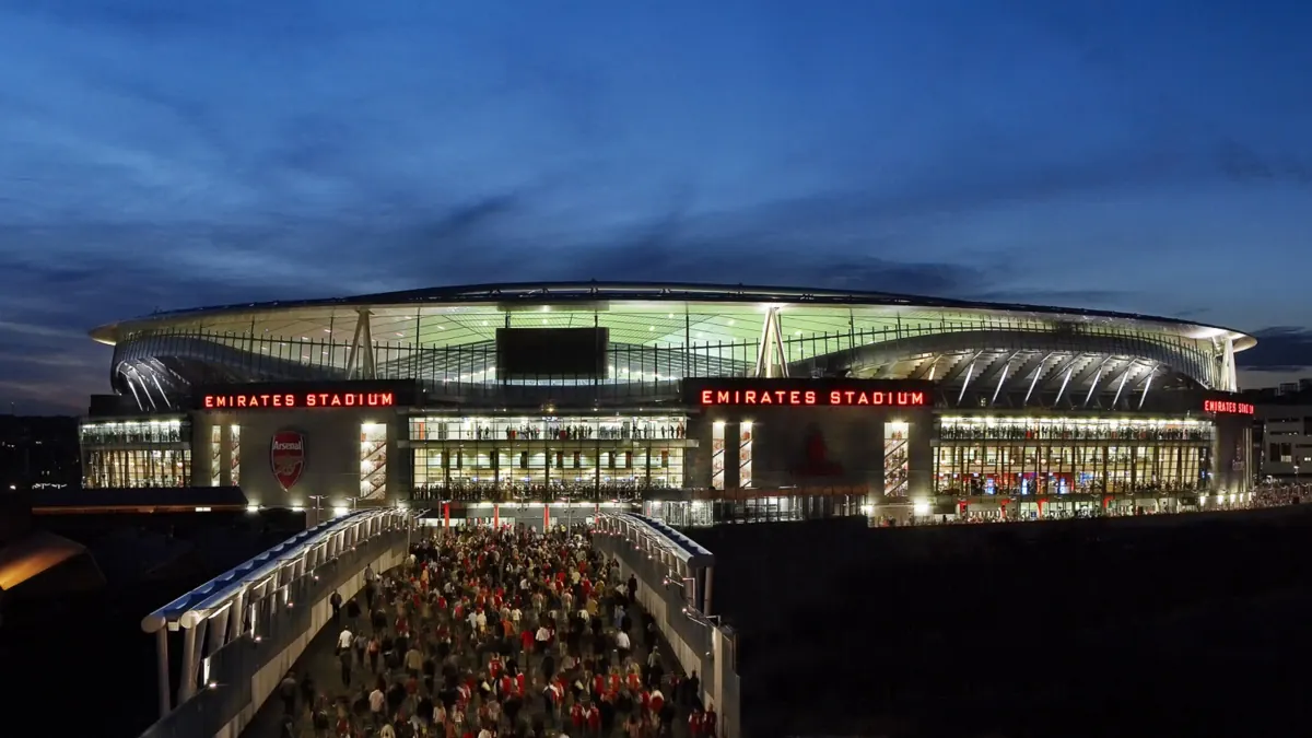 Emirates Stadium – event taxi, MPV and chauffeur transfers by Rushxo