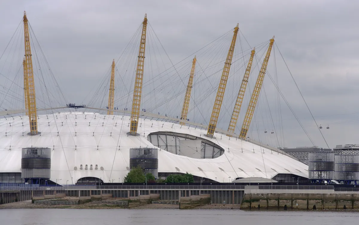 The O2 Arena – event taxi, MPV and chauffeur transfers by Rushxo