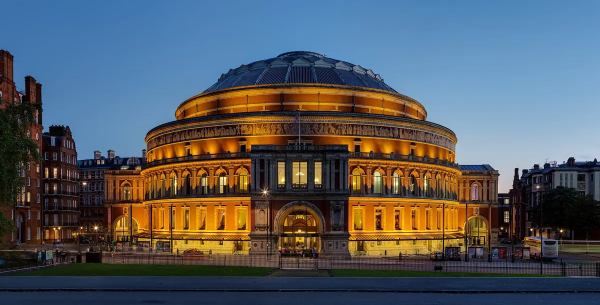 Royal Albert Hall – event taxi, MPV and chauffeur transfers by Rushxo
